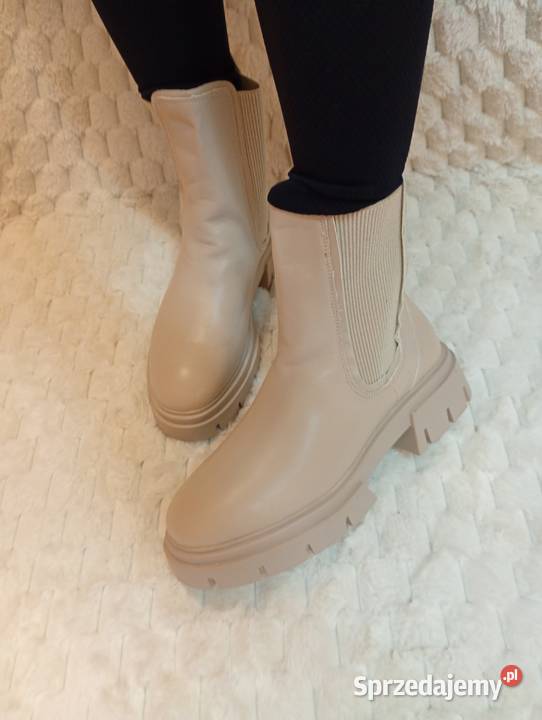 40 Schuh beżowe Botki na platformie z Londynu na