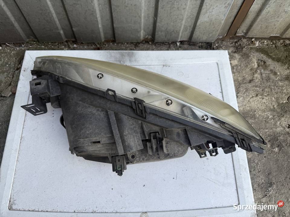 Lampa przód prawa Ford Mondeo Mk3 osobowe wielkopolskie Ostrów Wielkopolski
