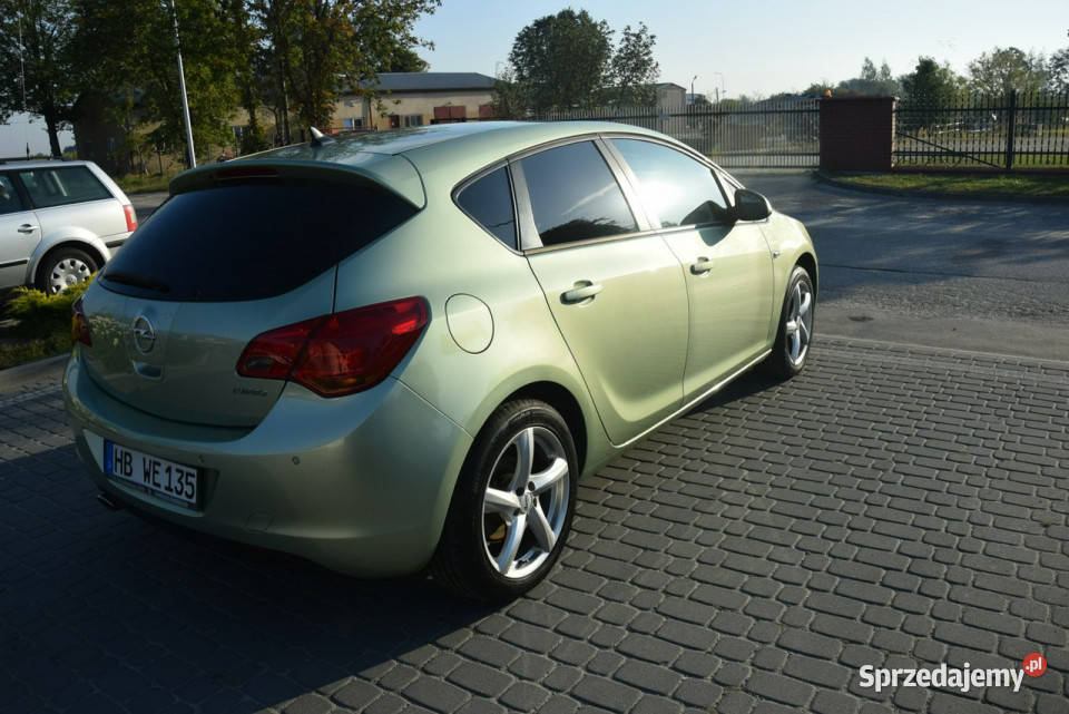 Opel Astra 14B Klima Navi DVD 2 Kpl Kół Majdan Sieniawski sprzedam