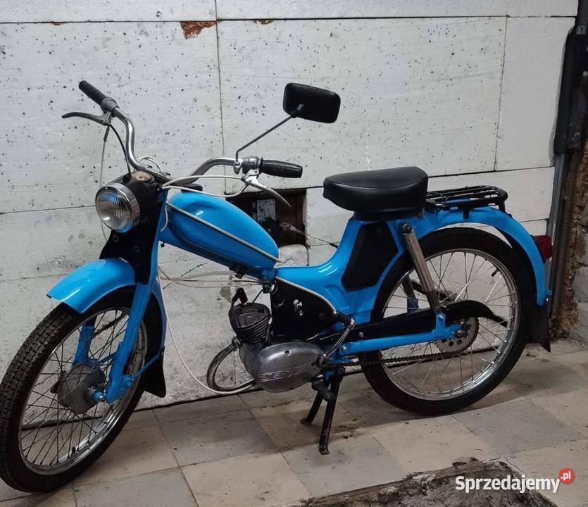 Komar 2350 z dokumentami z 1973r Dobrzeń Wielki