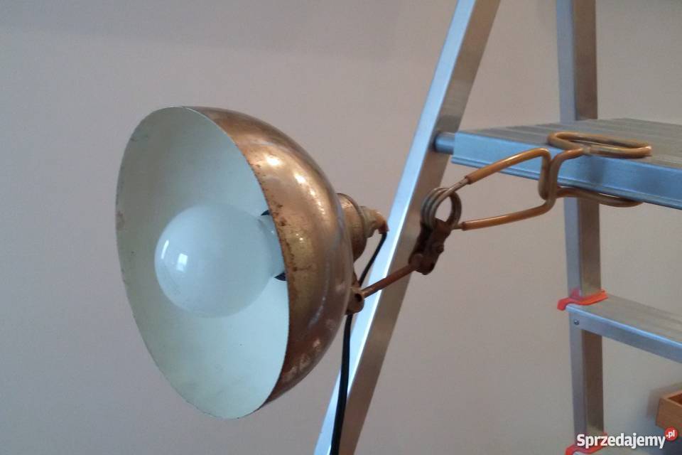 Stara metalowa lampa techniczna przypinana Warszawa