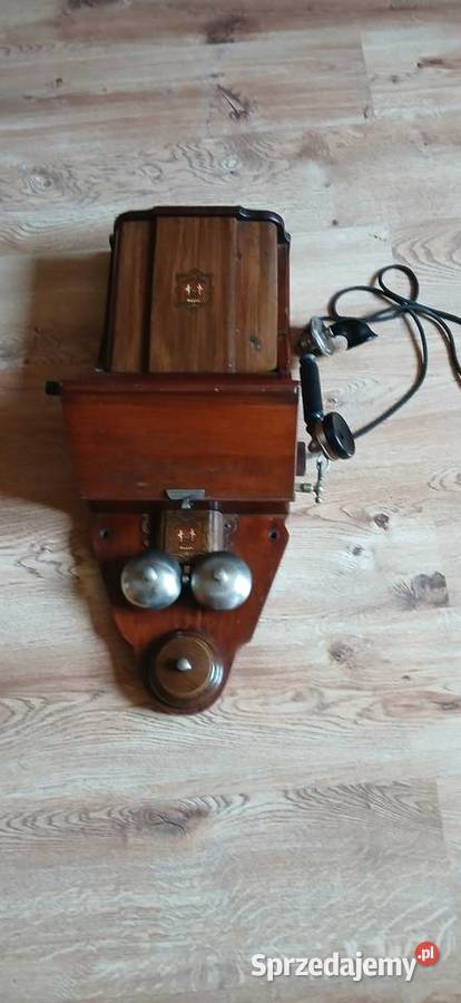 Zabytkowy telefon na ścianę Telefony przewodowe