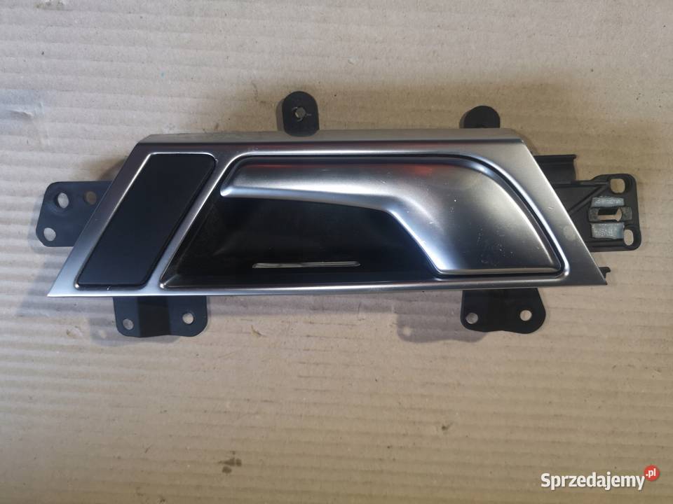 KLAMKA WEWNĘTRZNA LEWY TYŁ AUDI A6 C6 4F0839019 Przystajń