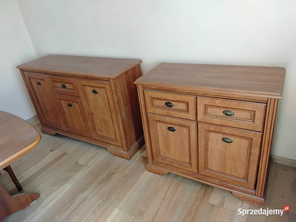 Komody ze stołem i krzesłami pomorskie Ełganowo