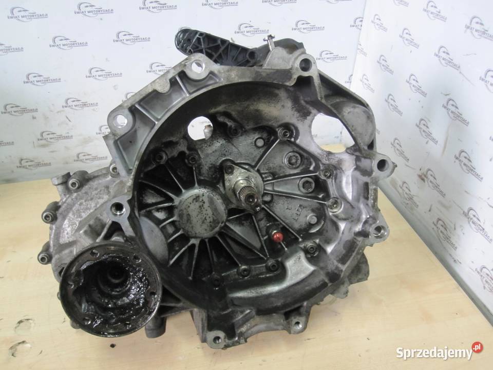 AUDI A1 12r 14 TSI CAX CAXA 122 138 skrzynia