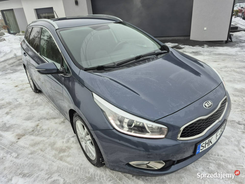 Kia Ceed 16 gdi oświetlenie led Benzyna grzane nieuszkodzony Kia Drelów