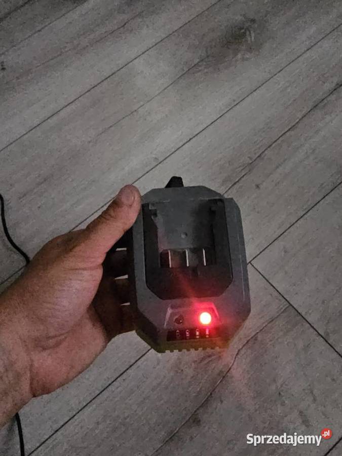 Ładowarka do wkretarki itp LUX TOOLS warmińsko-mazurskie Olsztyn