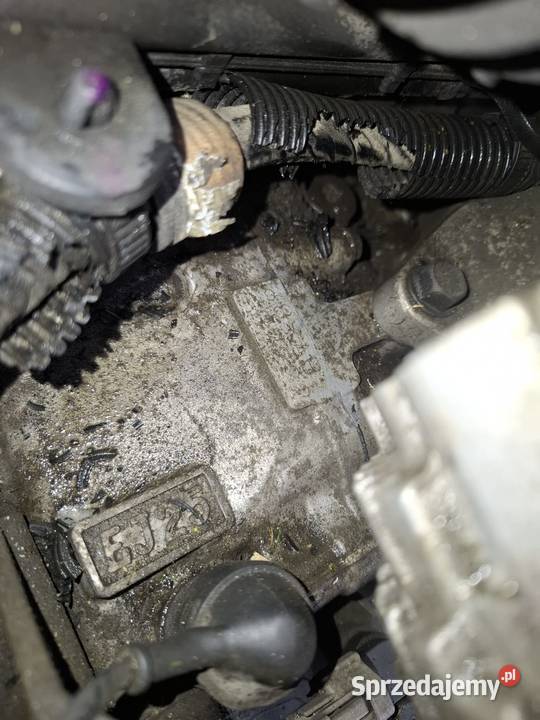 Silnik subaru 25 benzyna ej25 2011r Narol