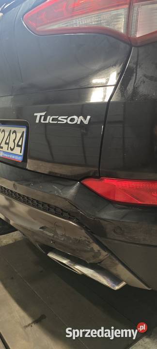 Uszkodzony Hyundai Tucson 20 CRDI 136 rej2016 Wola