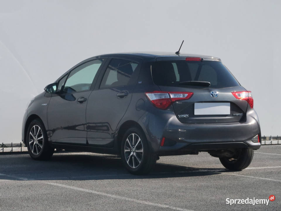 Toyota Yaris 15 Hybrid radio Lublin