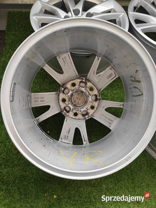 Alufelgi oryginalne Audi A4 B9 5x112 16 Samochodowe świętokrzyskie Kielce