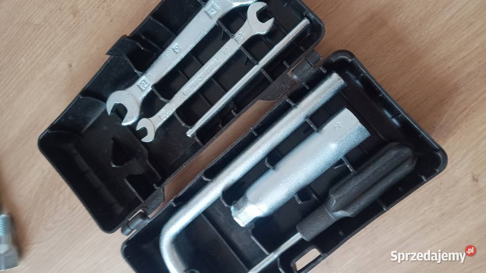 Zestaw kluczy fiat 126p Maluch Jarosław