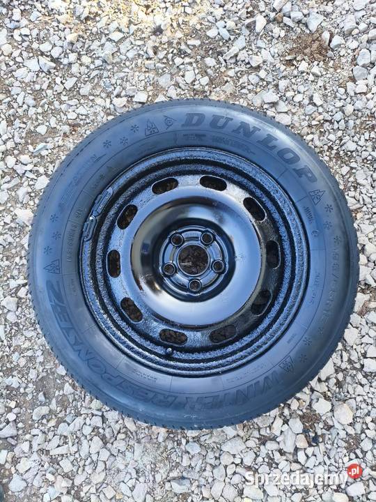 Felgi stalowe 15 opony zimowe Dunlop 19565r15 Samochodowe Gołyszyn sprzedam