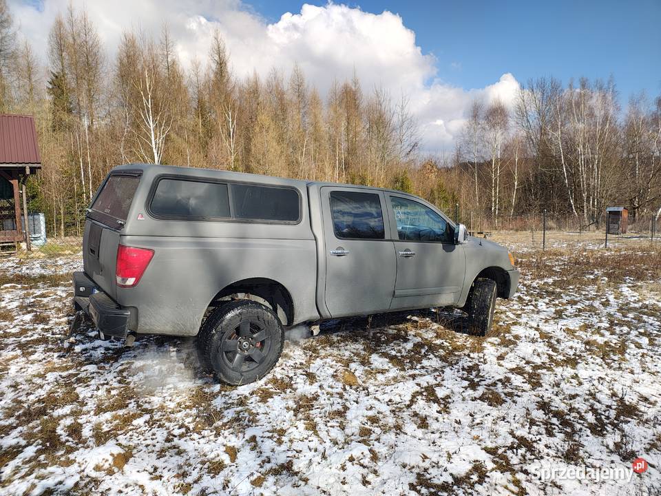 Nissan Titan sprzedam w całosci Titan Tuchów