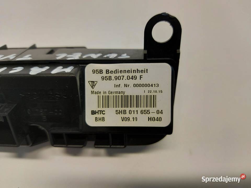 PORSCHE MACAN S 95B Panel grzania foteli tylnej