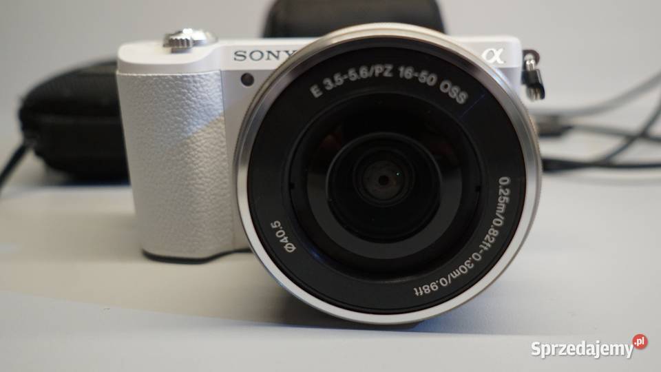 Sony Alpha A5100 obiektyw 1650 mm OSS przebieg Gdynia