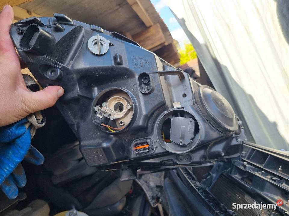Citroen C4 Picasso Grand Lampa Lewa Prsednia Skawina