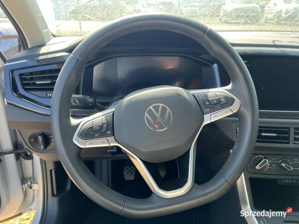 VOLKSWAGEN Polo V 10i TSi 95 Edition HF722 Katowice sprzedam