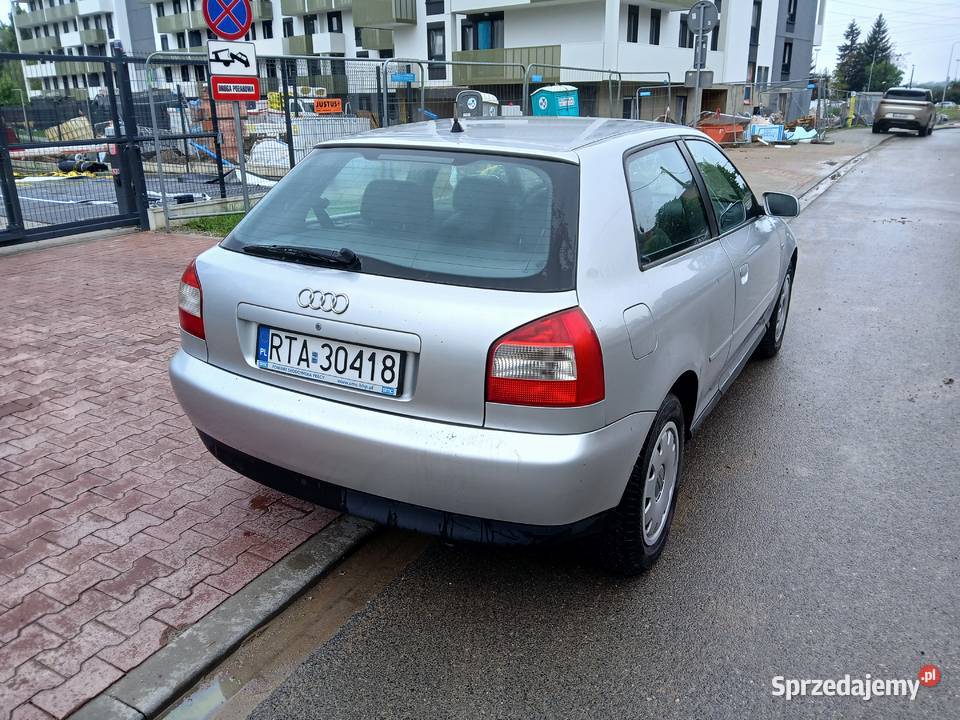 AUDI A316Klimatyzacja nieuszkodzony Kraków sprzedam
