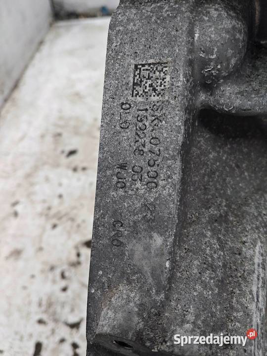 Hyundai Bayon 10 Silnik Słupek G3LF Palony 15 osobowe Opole Lubelskie