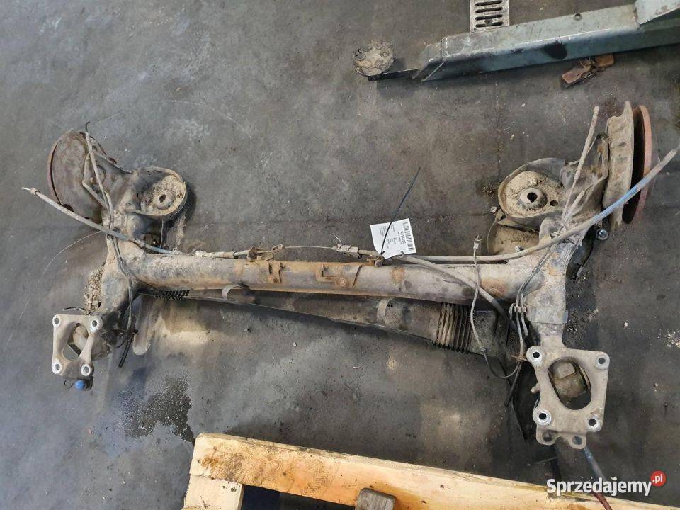 BELKA SANKI TYŁ PEUGEOT 5008 Lipno