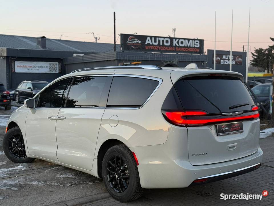 Chrysler Pacifica 36 V6 2021 Zadbany sprzedam