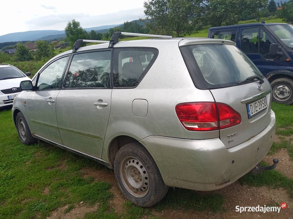 Toyota Avensis Verso 20 dtd 7 osobowa