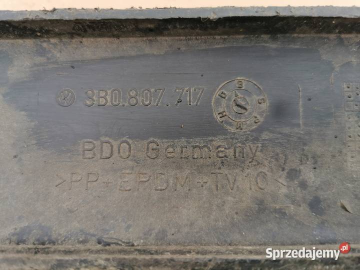 Listwa zderzaka lewa vw passat b5 3B0807717 Karoseria sprzedam