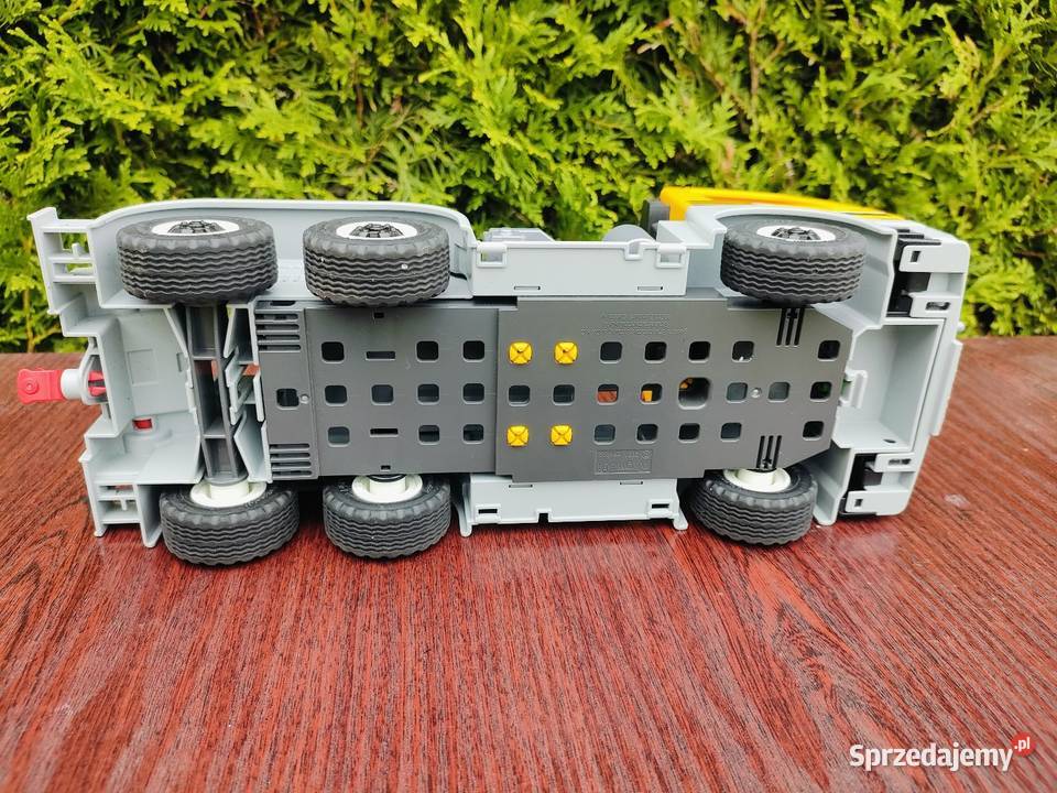Ciężarówki Playmobil 4 sztuki Zduńska Wola sprzedam