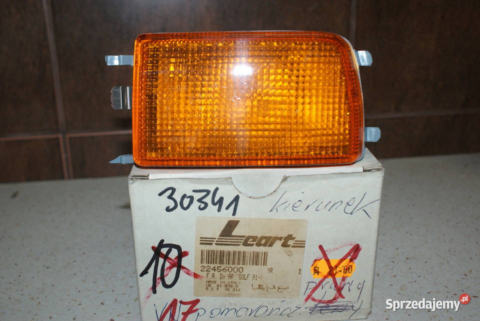 Lampa kierunkowskazu przód P pomarańczowy VW Białobrzegi