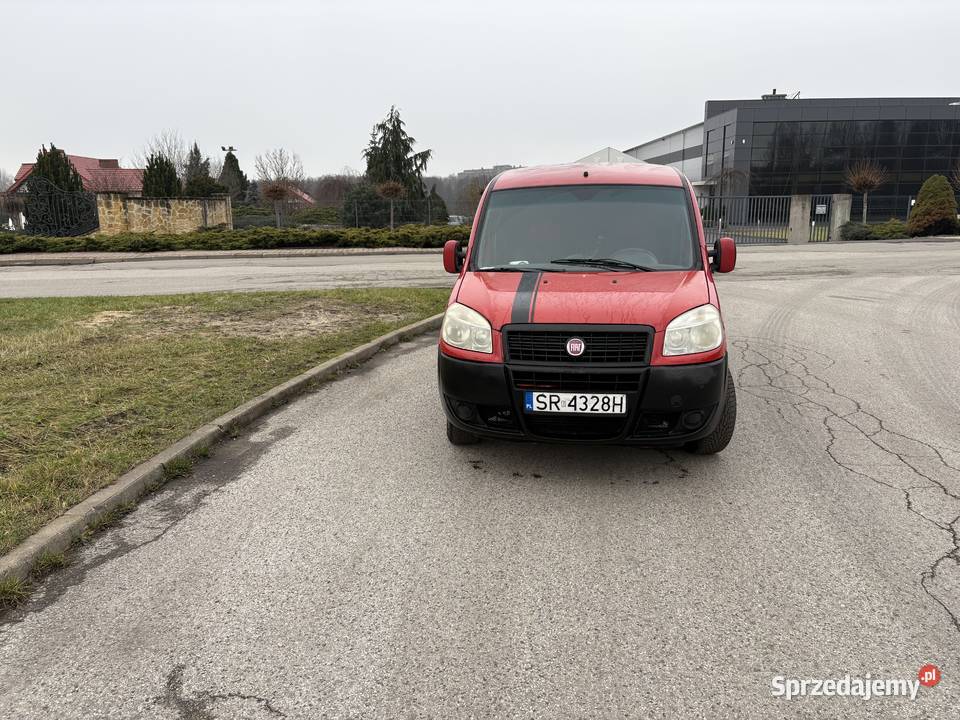 Fiat Doblo 1.3 MultiJet 75KM 2010r