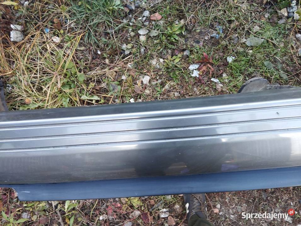 Zderzak tył alfa 164 przedlift