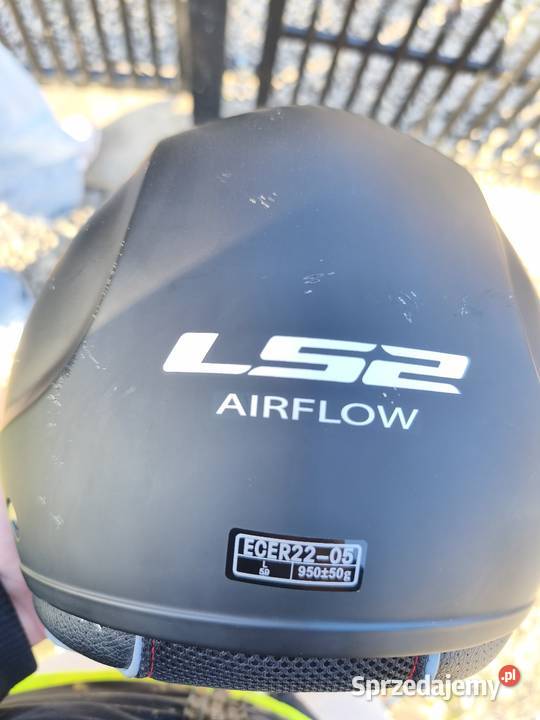 Kaski motocyklowe sprzedam