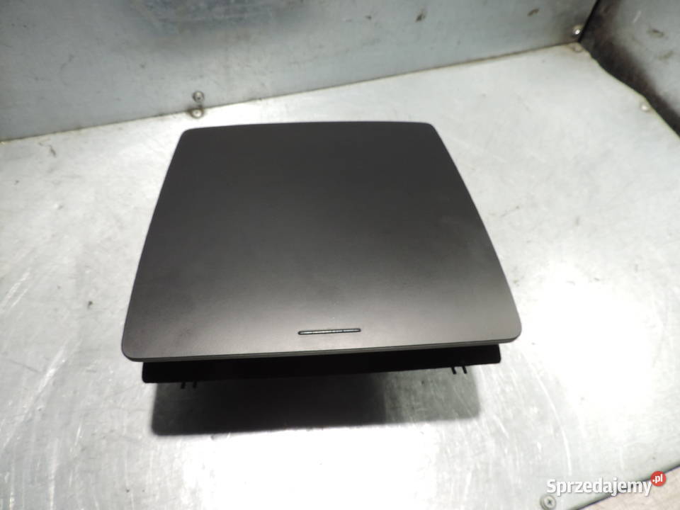 VW TOURAN 1 I SCHOWEK GÓRNY KONSOLI osobowe Nowy Sącz sprzedam