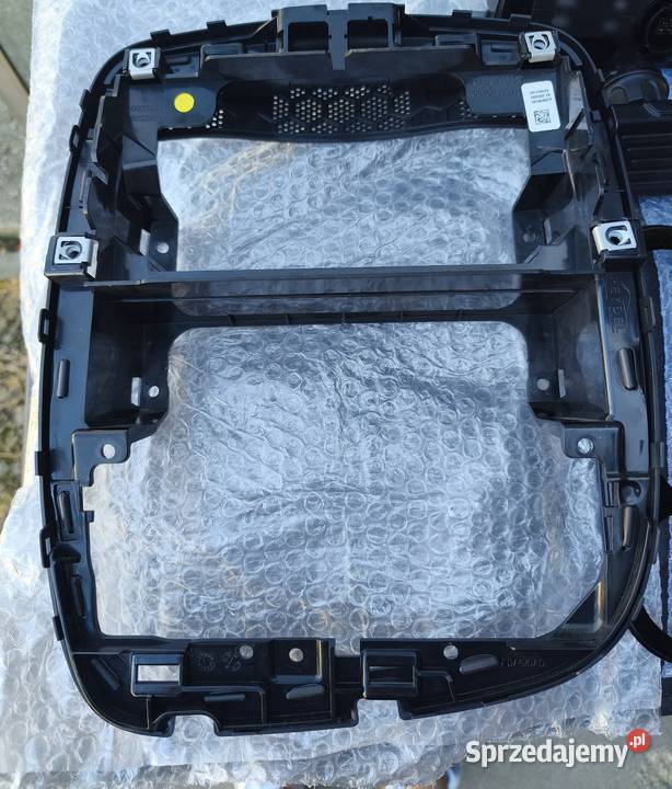Ramka radia Renault Clio IV 4 20122019 Panel Dębica sprzedam