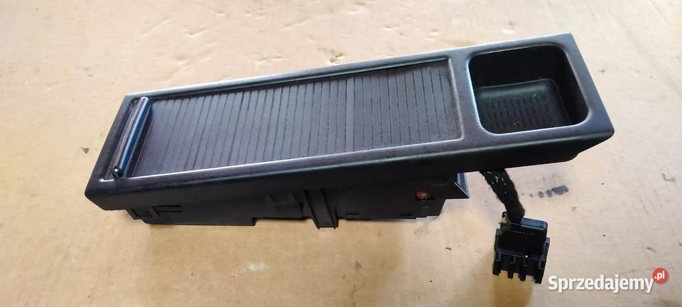 BMW 3 E46 LIFT 0104 SCHOWEK TUNEL ROLETA NA osobowe Bielsko-Biała