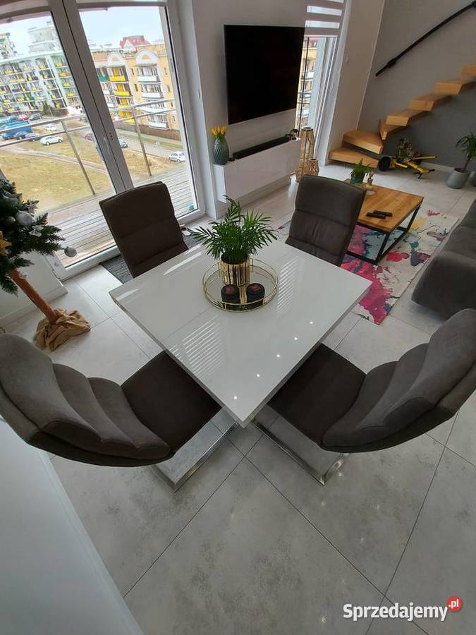 Sprzedam stół rozkładany 90x90 warmińsko-mazurskie Ełk