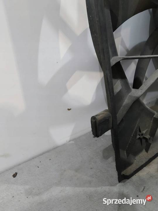 WENTYLATOR CHŁODNICY 32 CDI A2205000293