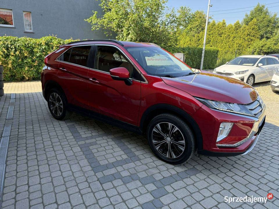 Mitsubishi Eclipse Cross 15 TMIVEC 163 światła przeciwmgielne śląskie Orzech