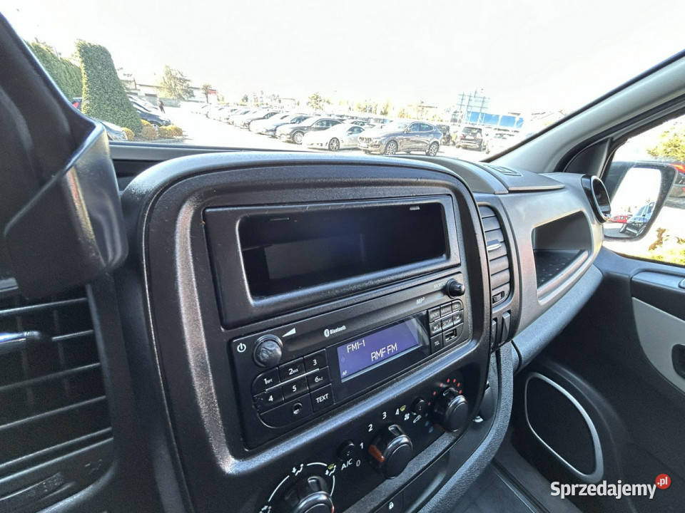 Renault Trafic L1H1 klimatyzacja tempomat czujnik deszczu Renault śląskie Żory