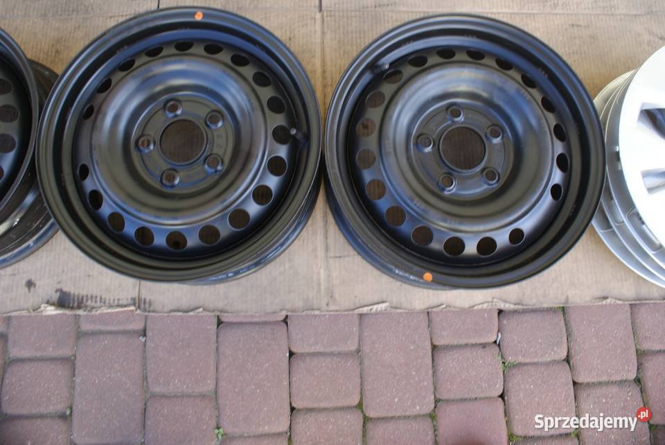 Stalowe 5x114x671 6Jx15cal ET46 Hyundai i30 Dynów