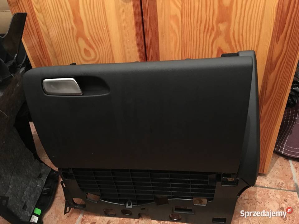 Schowek deski konsoli Audi A5 A4 B8 8k1857035 sprzedam