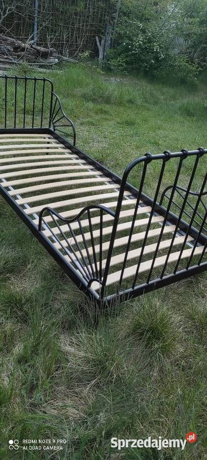Łóżko jednoosobowe sprzedam