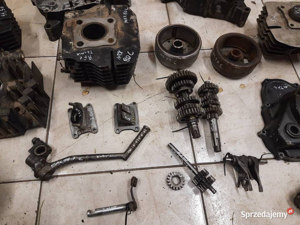 Honda Mtx 80 C silnik HD02E części cylinder dolnośląskie