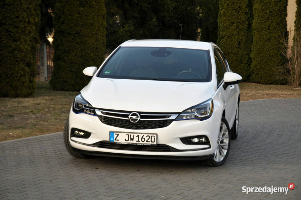 Opel Astra 16T20052RadarNaviFull LedAsys serwisowany w ASO Ostrów Mazowiecka