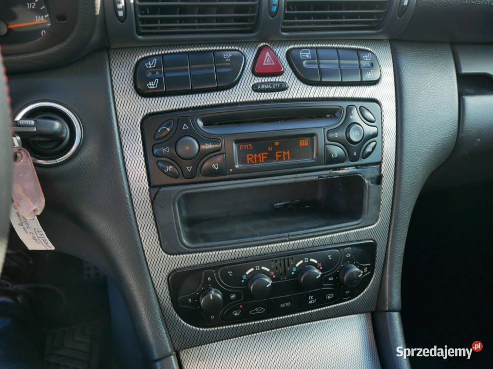 Mercedes C 180 18 129 Coupe Panorama Bogata centralny zamek Goczałkowice-Zdrój