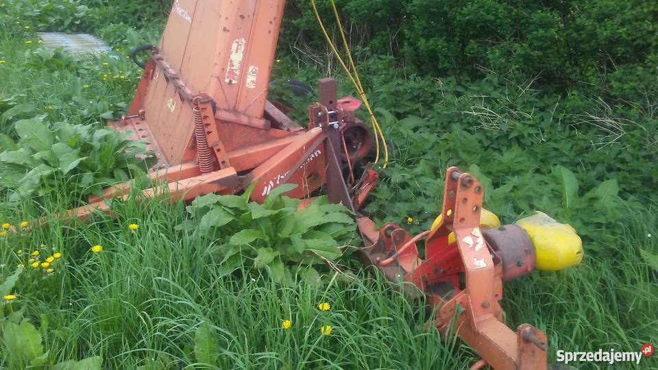 Sieczkarnia Orkan Kverneland TA 1500 Taarup Przyczepiane Żnin