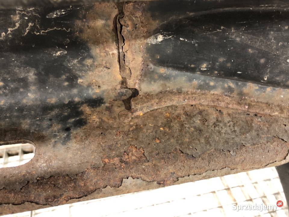 BELKA TYŁ SEAT LEON III Kombi TYLNA ZAWIESZENIA osobowe podkarpackie