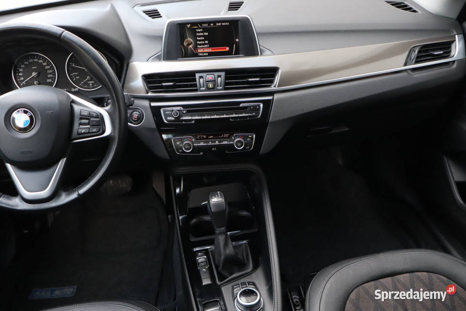 BMW X1 sDrive18d Rok produkcji 2016 śląskie Zabrze sprzedam