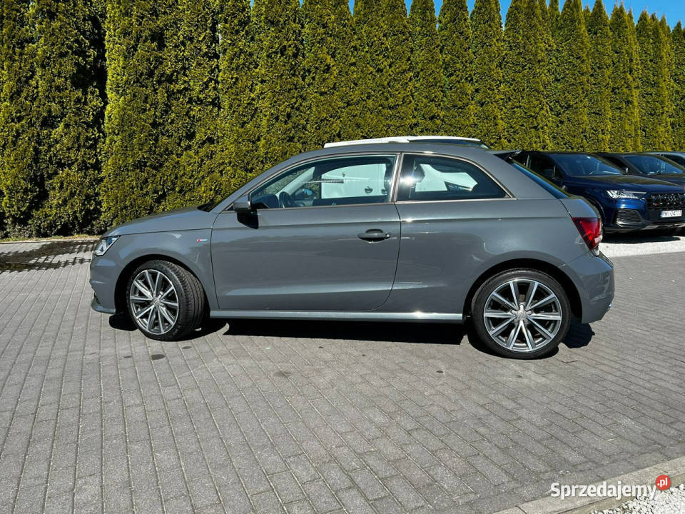 Audi A1 10 TFSI 95 SLine Klima PDC 8X 2010 elektryczne lusterka wielkopolskie Baranowo